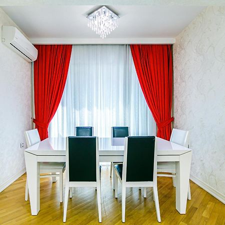 Park Azure Vip Apartment By Baku Housing Exterior photo